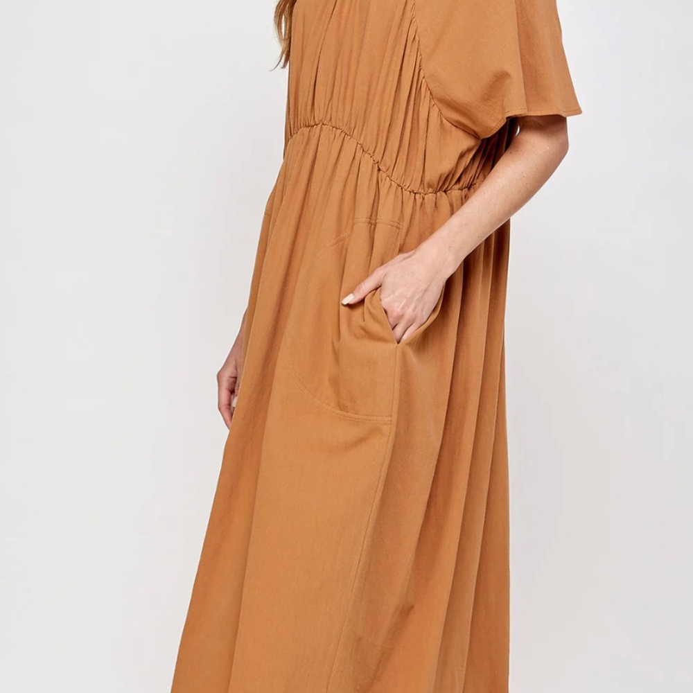 🔥A MENTE Drop Sleeve Front Shirred Mid Dress, Clay🔥 - Picture 3 of 6
